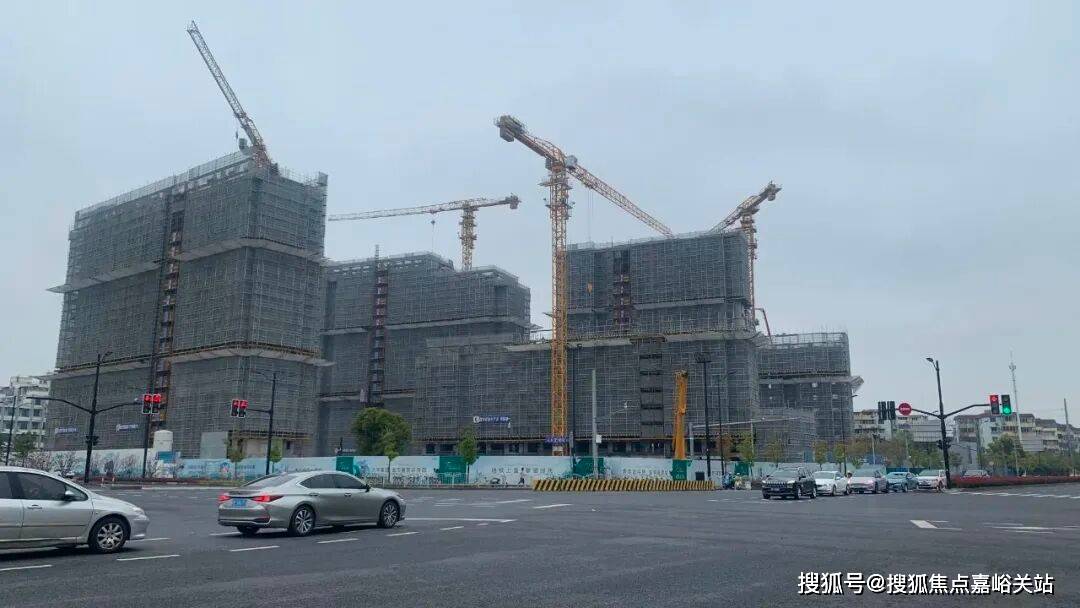 境户型价格地址楼盘详情配套电话交房时间配套电话交房时间中环铂樾(售楼处)网站 - 中环铂樾销售中心 - 环(图4)